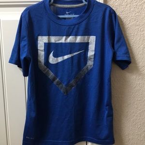 Boys Nike Dri-Fit t-shirt